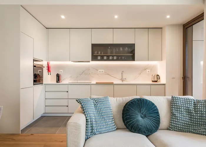 شقة Splendid With A Terrace فيلا نوفا دي غايا